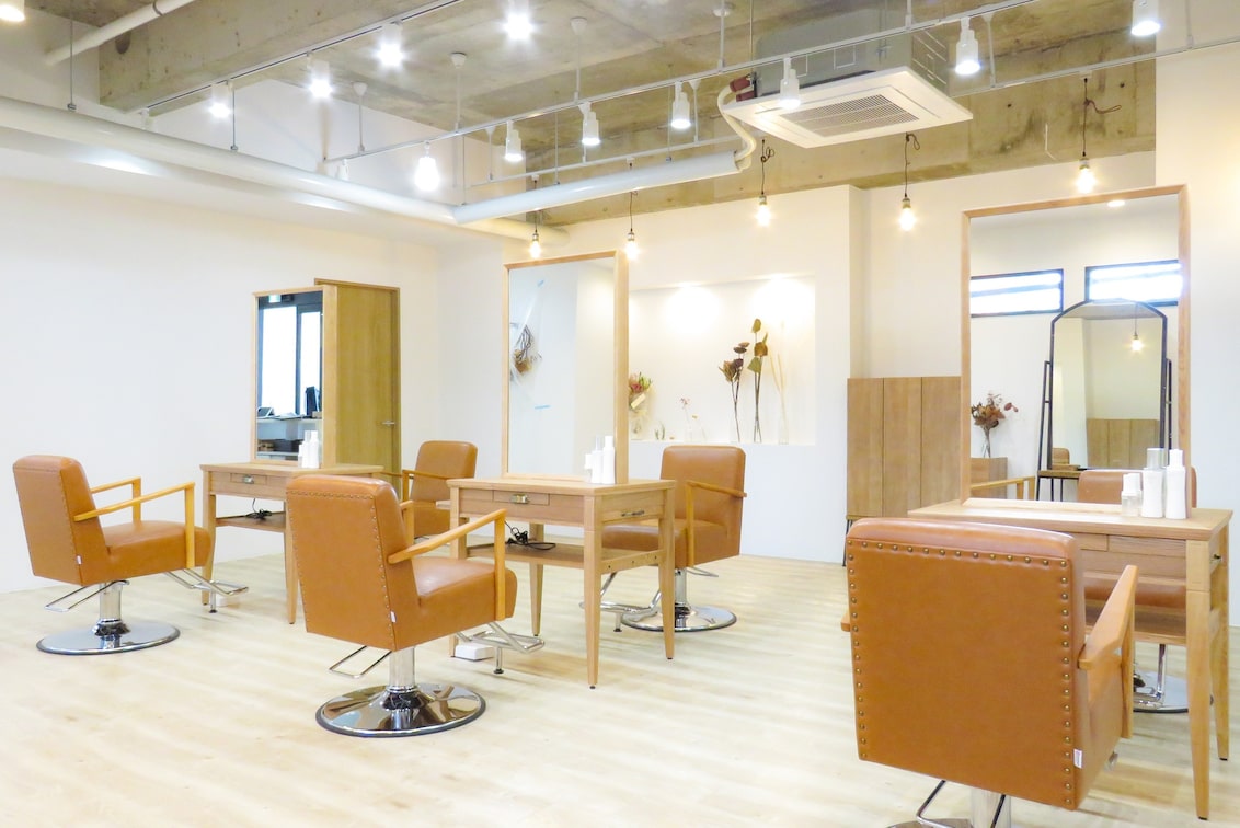 株式会社 Raise3(mado hair マドヘアー)