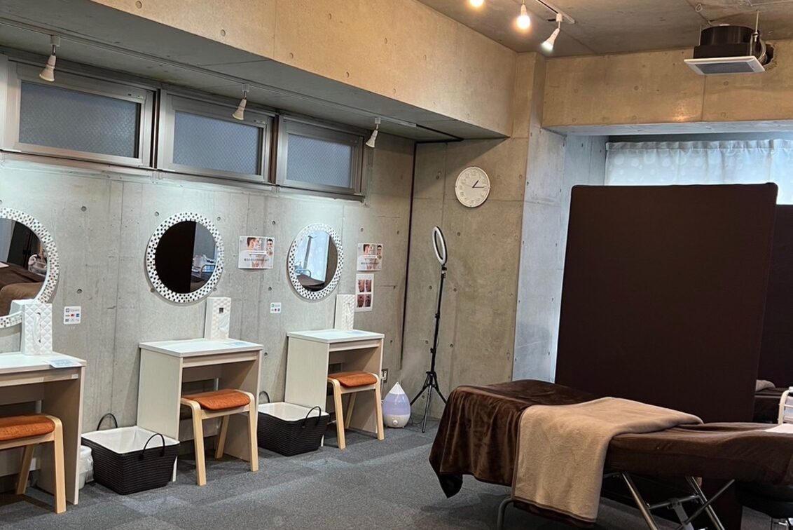 ViVi　美肌・毛穴・眉毛サロン