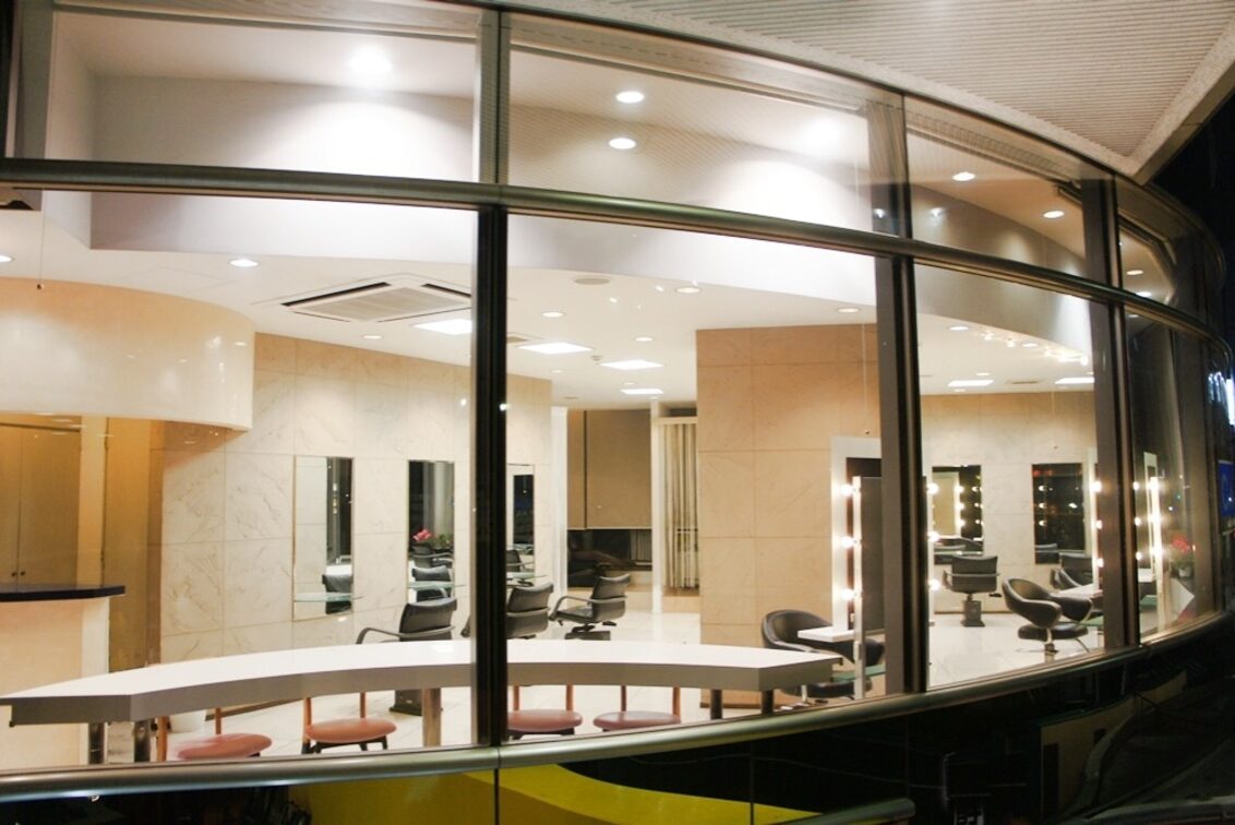 株式会社　ａｔａｍｏｎｉ（hair&make CHUM）