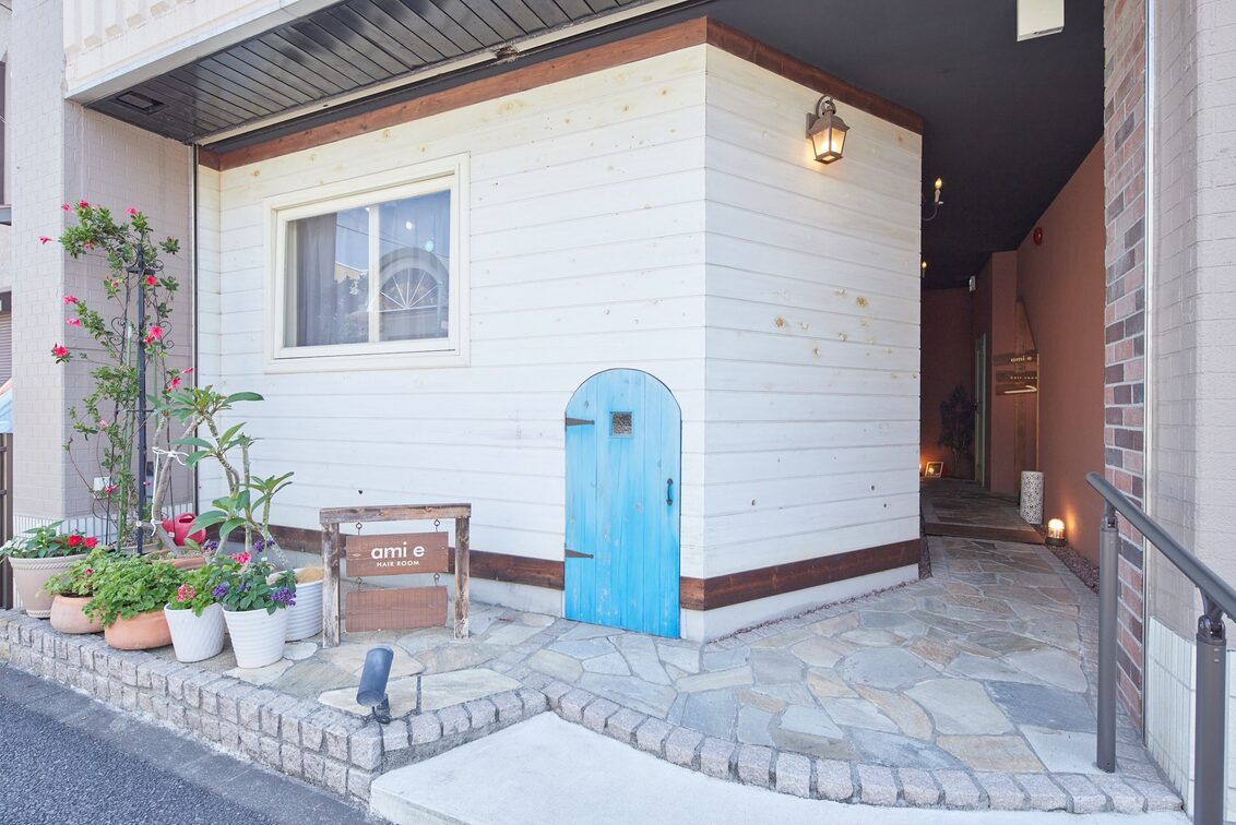 ａｍｉ　ｅ（ami e  hair  room）