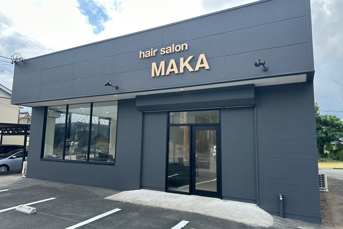 ｈａｉｒ　ｓａｌｏｎ　ＭＡＫＡ