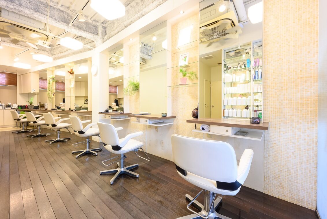 株式会社　レナ・パートナーズ