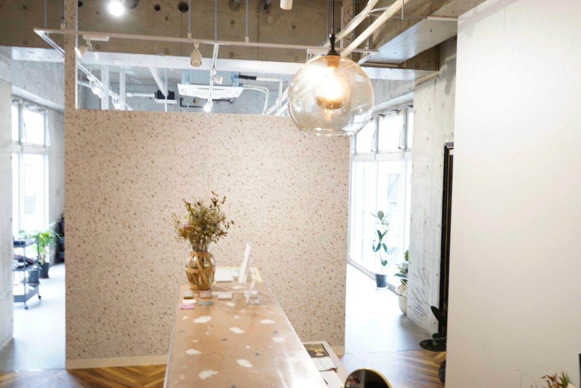 ｌａｎｉ　ｈａｉｒ　ｓａｌｏｎ（ito eyelash＆nail）