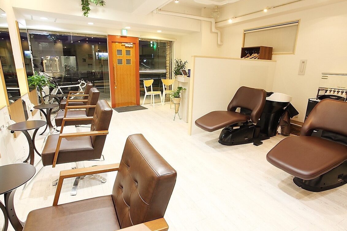 株式会社　アクスウェル