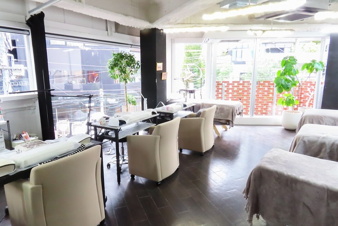 SACHU 株式会社(ETOILE BEAUTY)