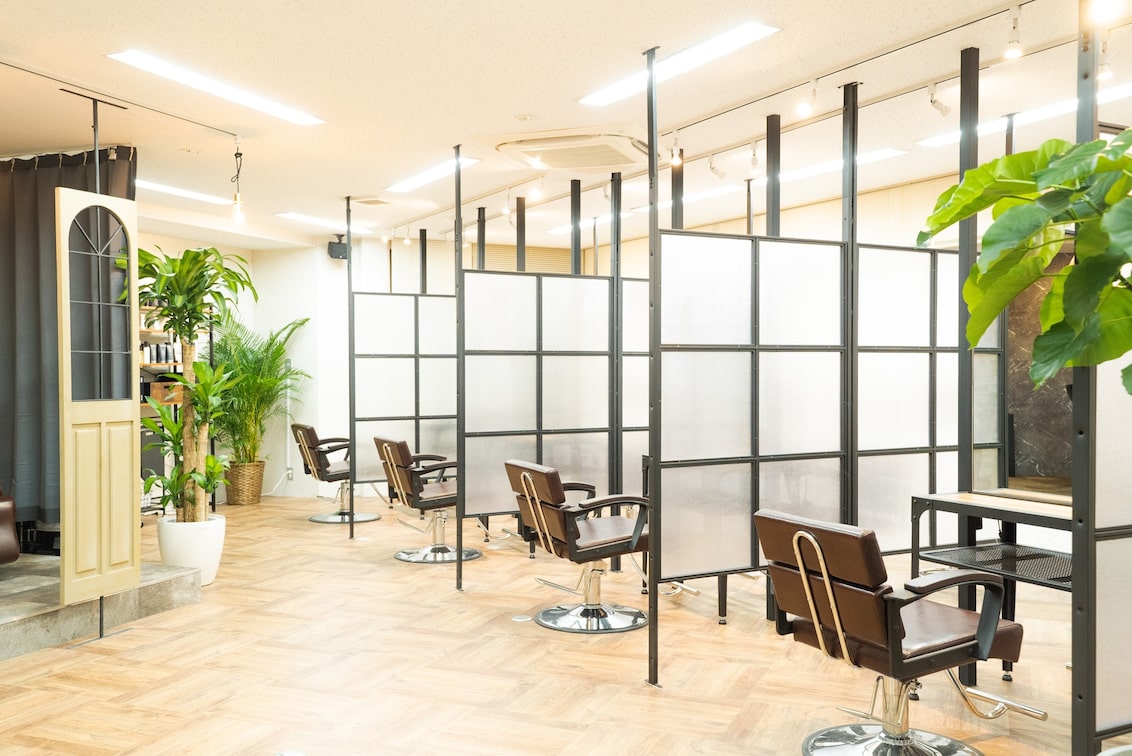 株式会社 SQUARE(『SQUARE』)