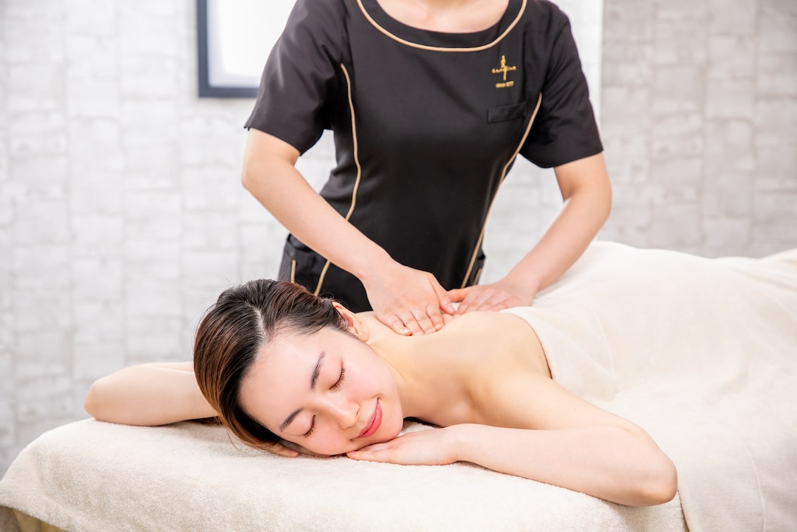 株式会社イノス・ジャポン(キャロリーヌ)