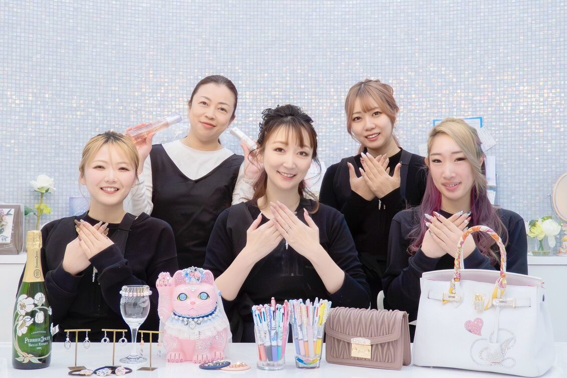 ＣＯＣＯＬＯＢＡ　Ｎａｉｌ＆Ｂｅａｕｔｙ　ｓａｌｏｎ