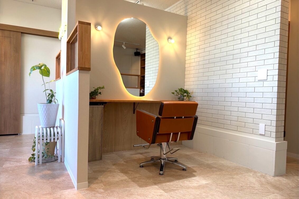 株式会社　ＣＯＭＭＯＲＥ