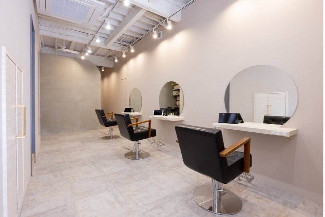 ｔｏｕｔ　ＲＩＨＲＥ（tout RIHRE）