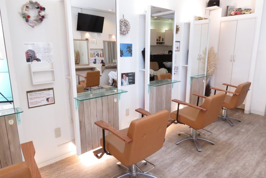 Ｈａｉｒ　Ｌｏｕｎｇｅ　ｋｏｒｋｏ