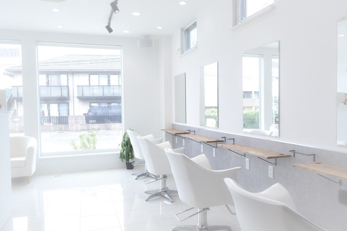 株式会社　ＶＩＲＡＬ（VIRAL）