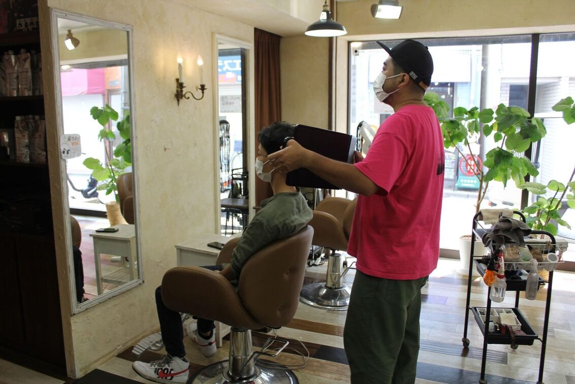 株式会社　ハンドアンドマインド（高円寺四百倍美容室）