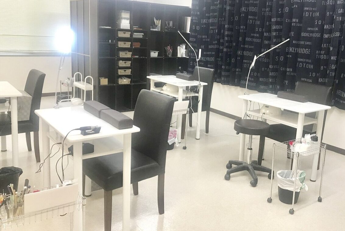 株式会社　キャンアイドレッシーｌｕａｎａ　ｓｔｙｌｅ