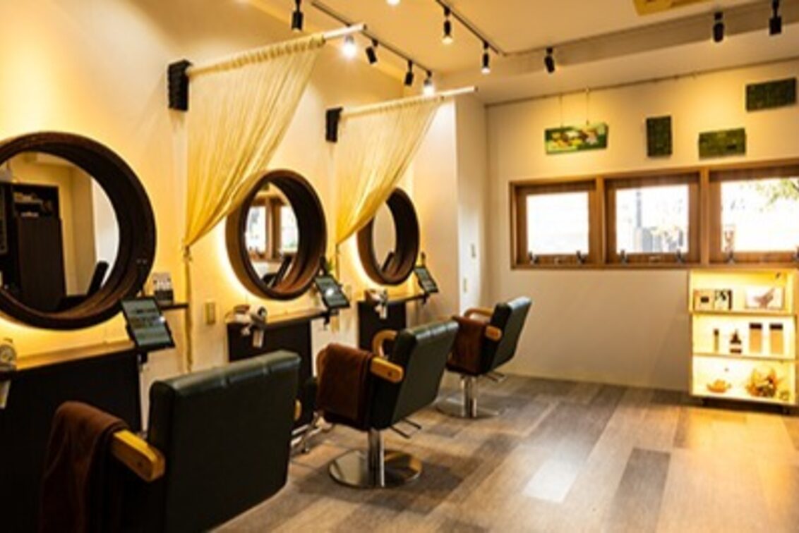 株式会社　ＬＵＰＵＳ