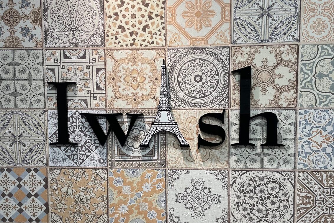 株式会社　ＩｗＡｓｈ（IwAsh 大和駅店）