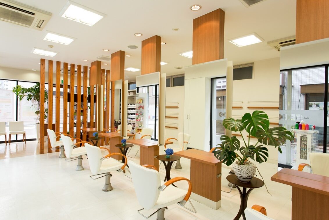 株式会社　クレッシェンド