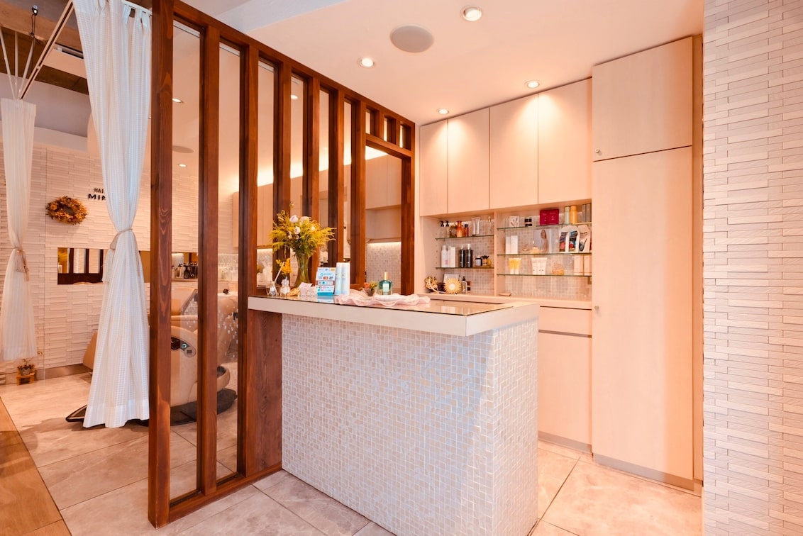 Ｓａｌｏｎ　Ｍｉｎｏｗａ