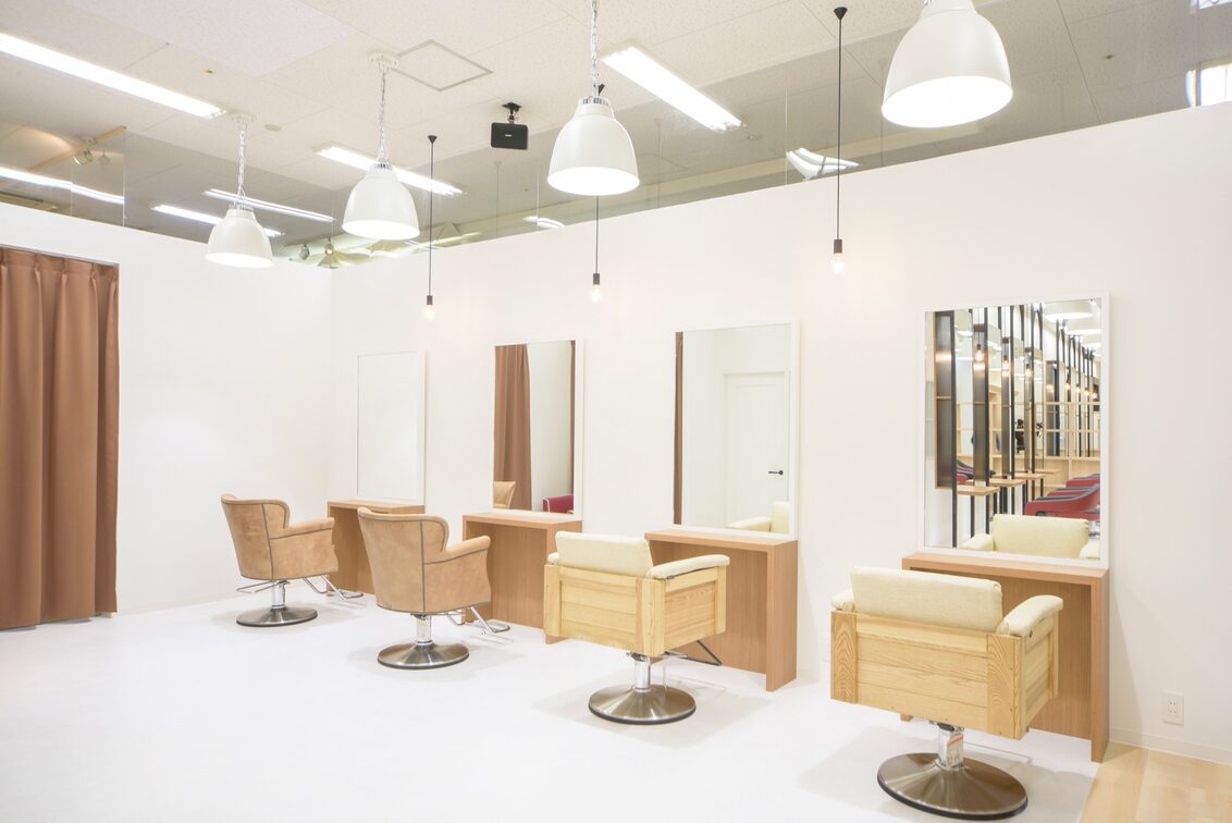 有限会社　ビッグウェーブ（倶楽部HAIR'S）