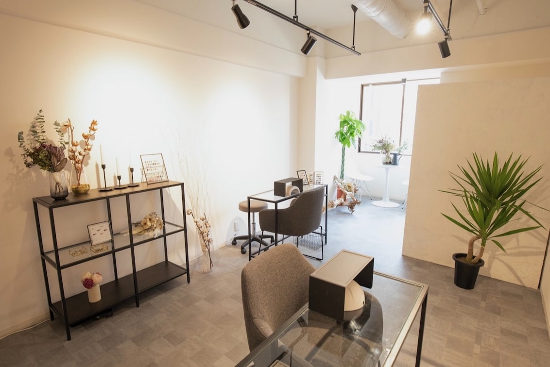 Adorer【アドレ】