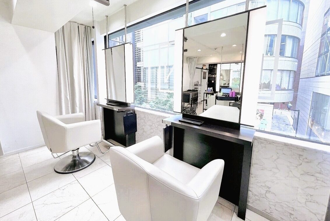 株式会社　ルー・ウィン