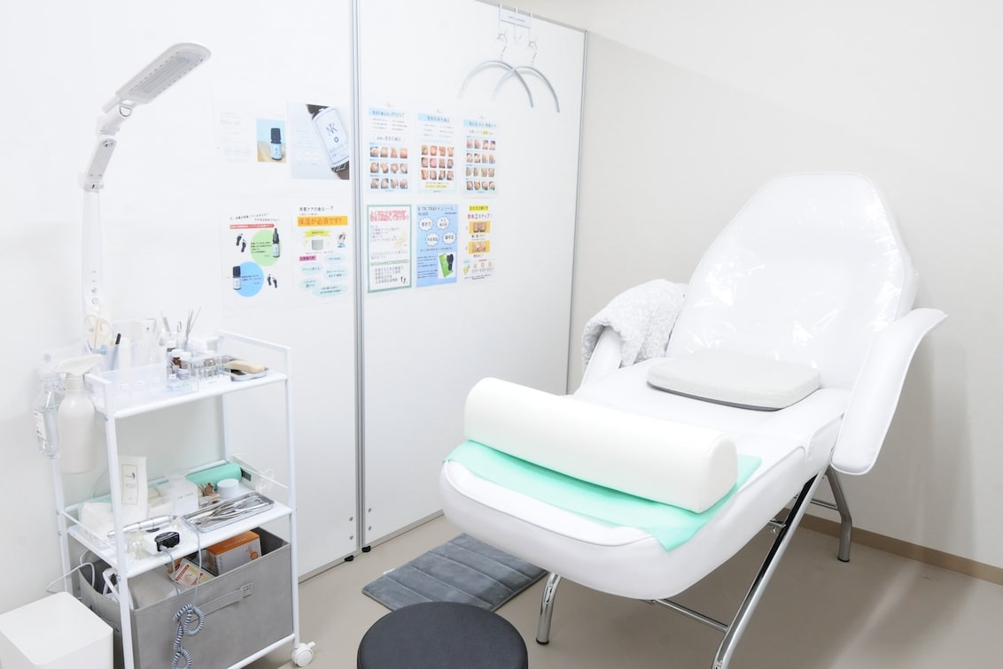 YOUYOU 株式会社(巻き爪補正店)