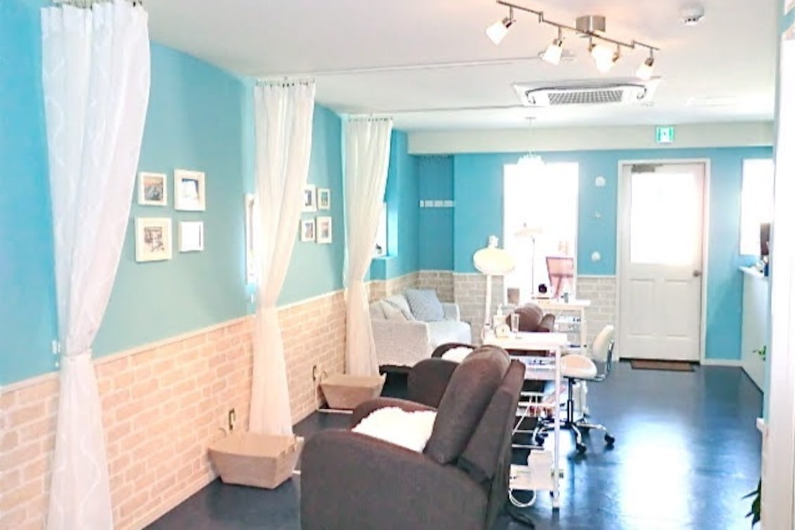 エーアールズ 株式会社(Piu Felice)