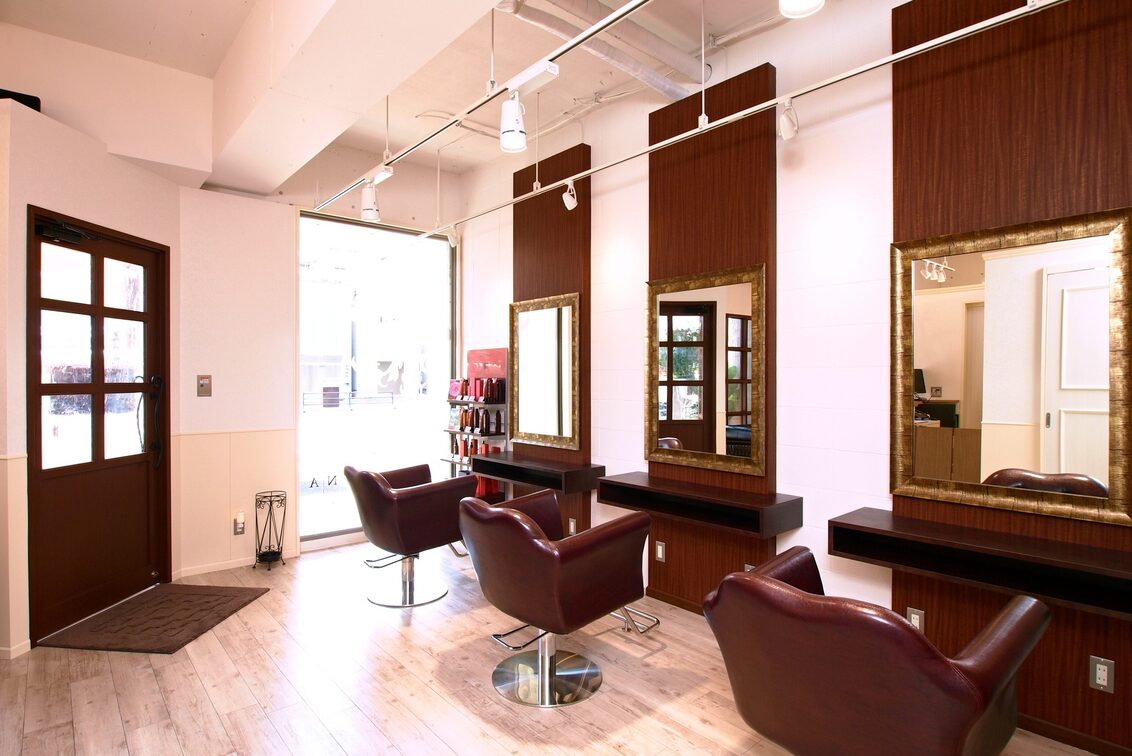 ＬＩＡＮＡ　ｈａｉｒ　ａｔｅｌｉｅｒ