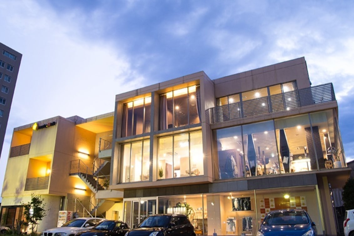 株式会社 H.B.I(salon de beaut'e)