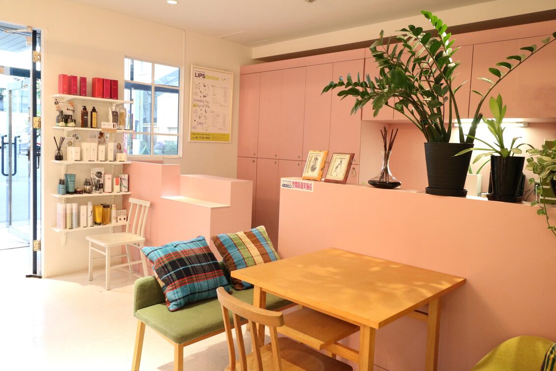 有限会社　リップス（LIPS derico）