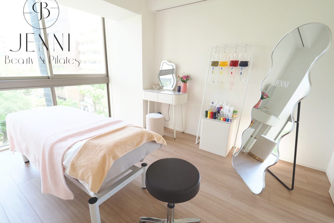 株式会社　ＪＥＮＮＩ