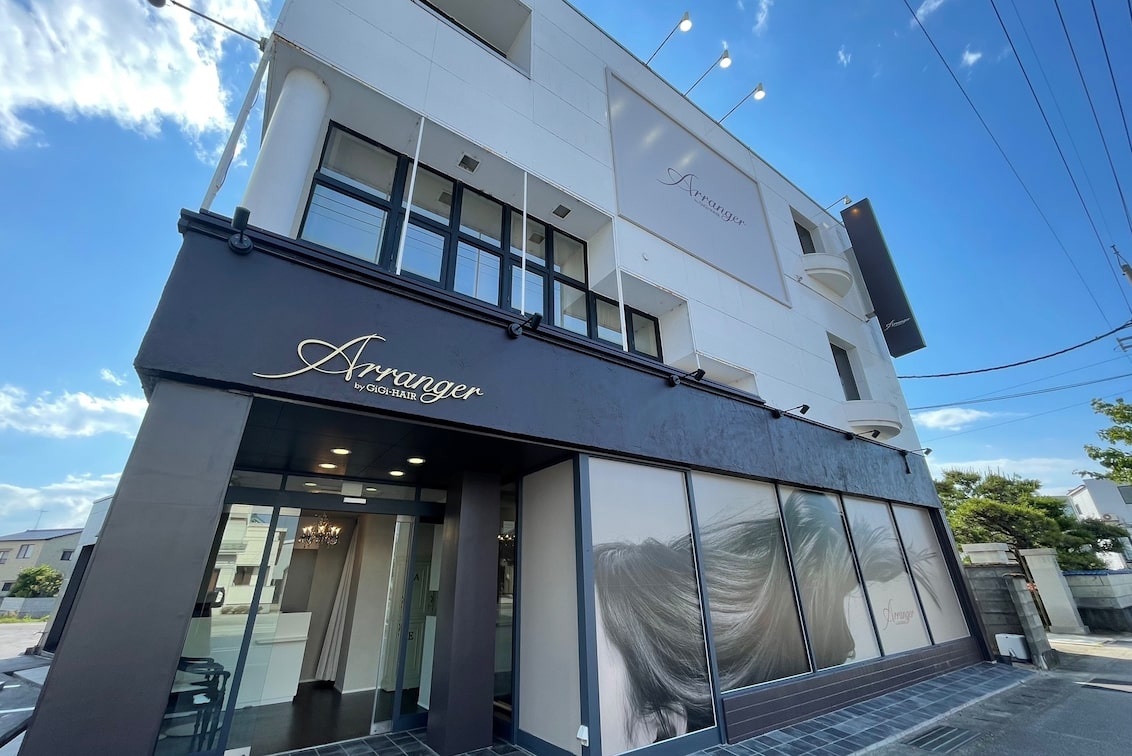株式会社 ヴィルアップ((株)ヴィルアップ Arranger by GIGi-HAIR)