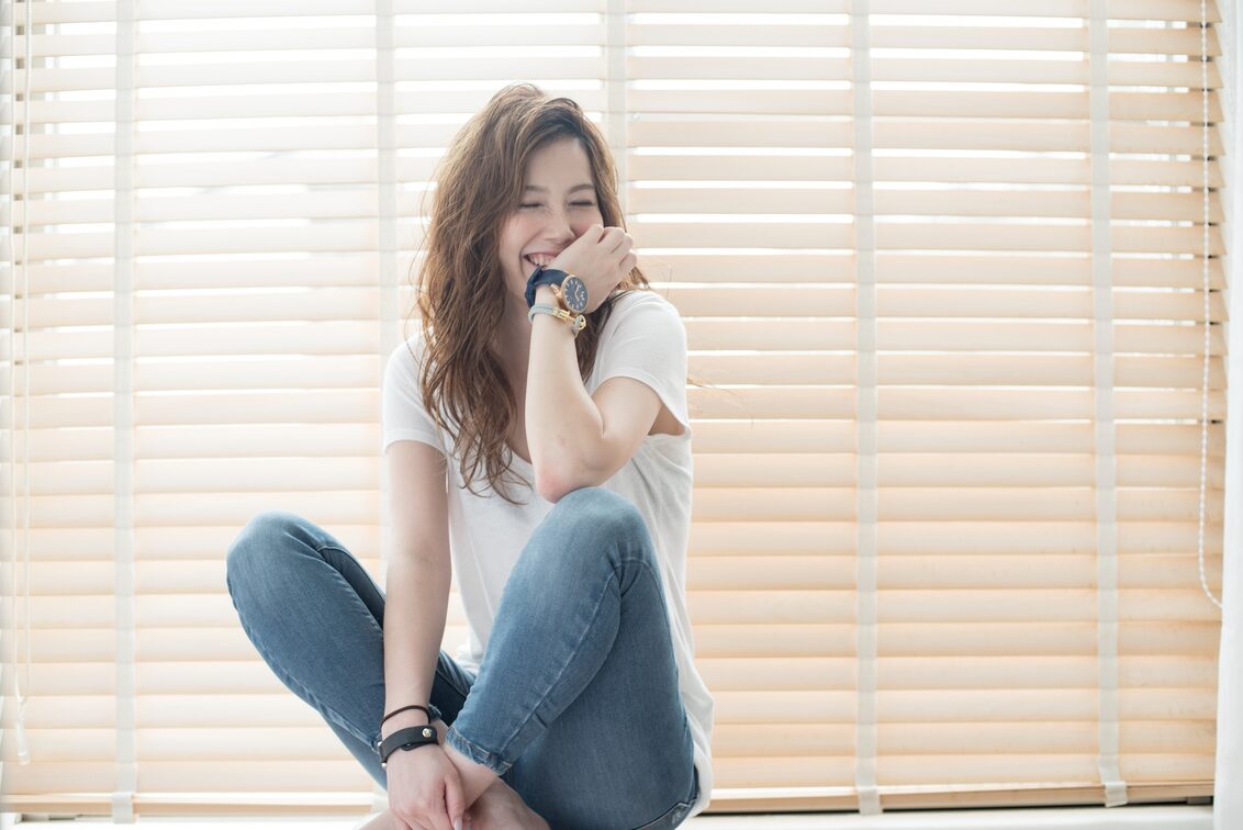 株式会社　ｆｅｅｒｉｑｕｅ（eyecherie）