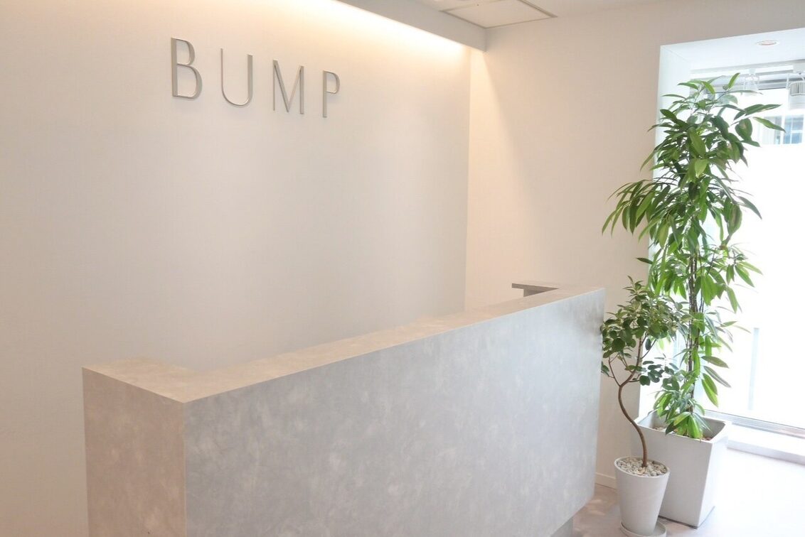 株式会社　ＢＵＭＰ