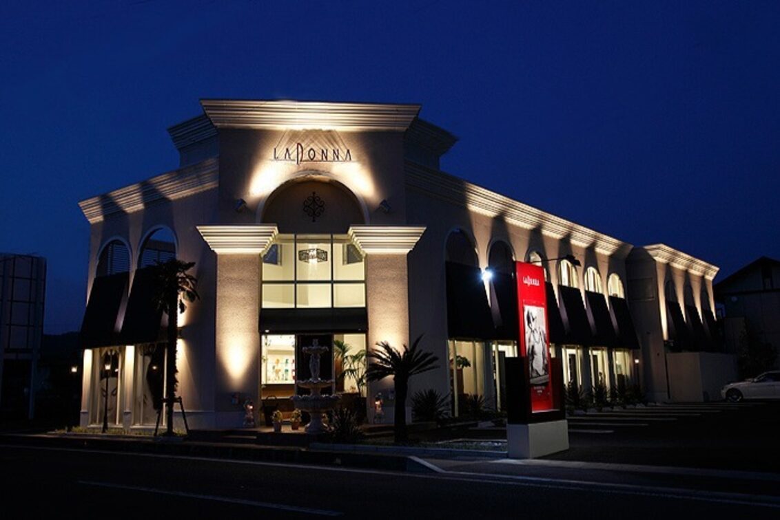 株式会社 LA.DONNA