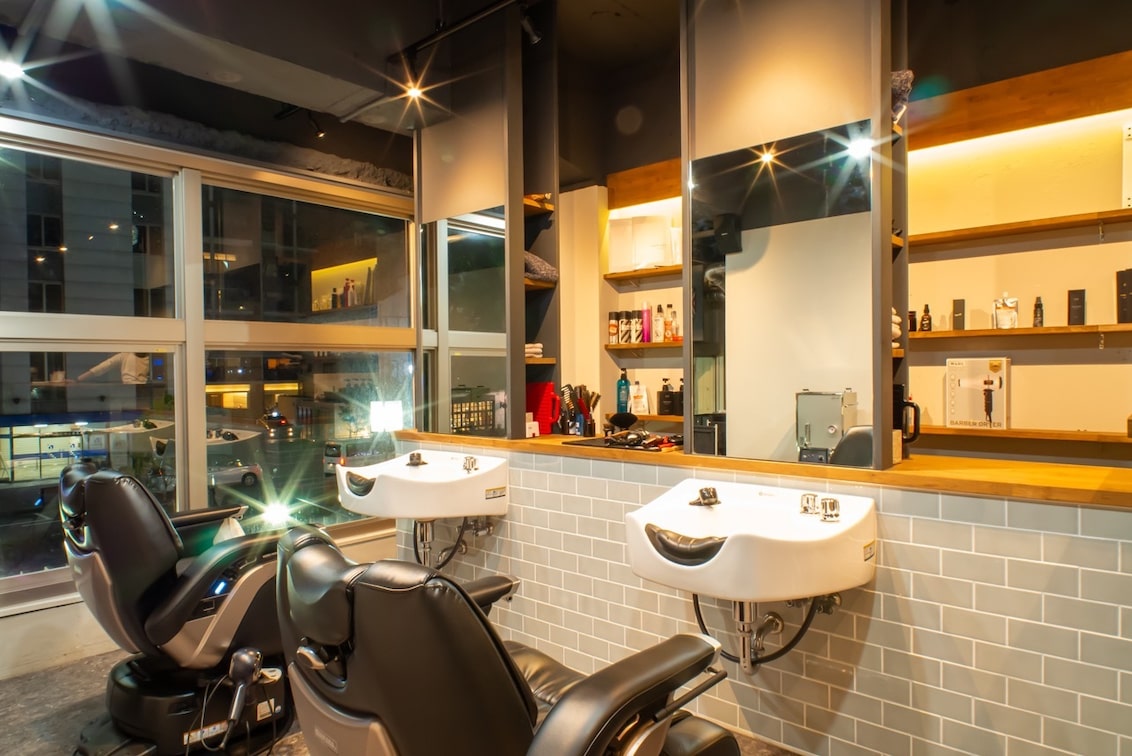 株式会社　神戸竹内屋