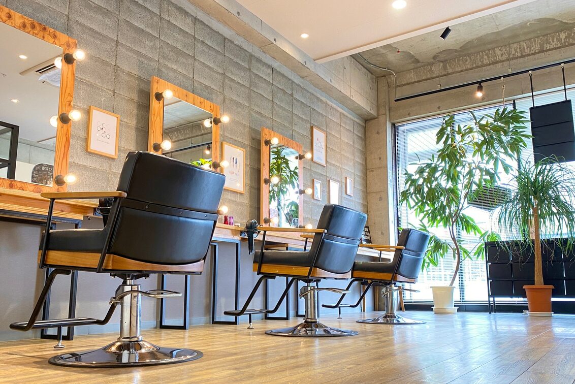 ＣＬＡＳＳＩＣＯ　ｈａｉｒ　ｍｉｕの企業情報