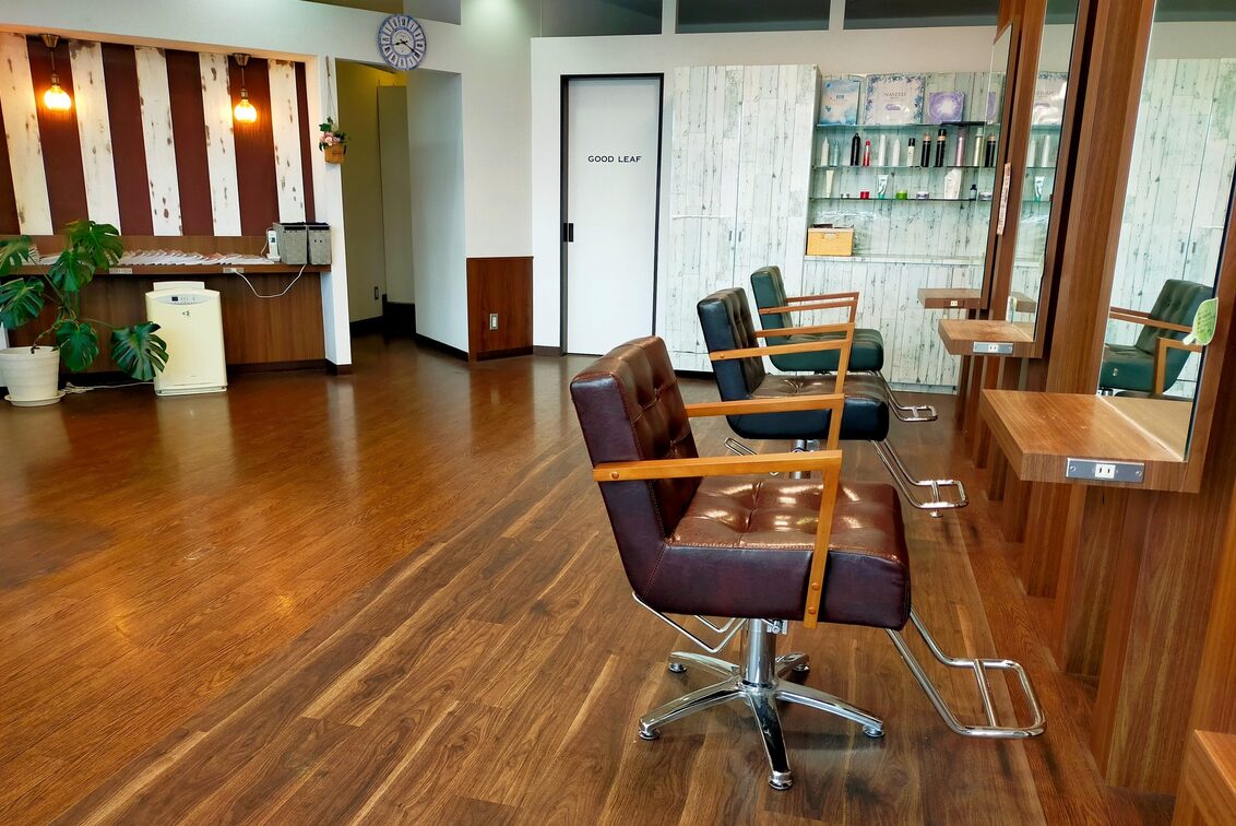 ｇｏｏｄ　ｌｅａｆ　ｈａｉｒ