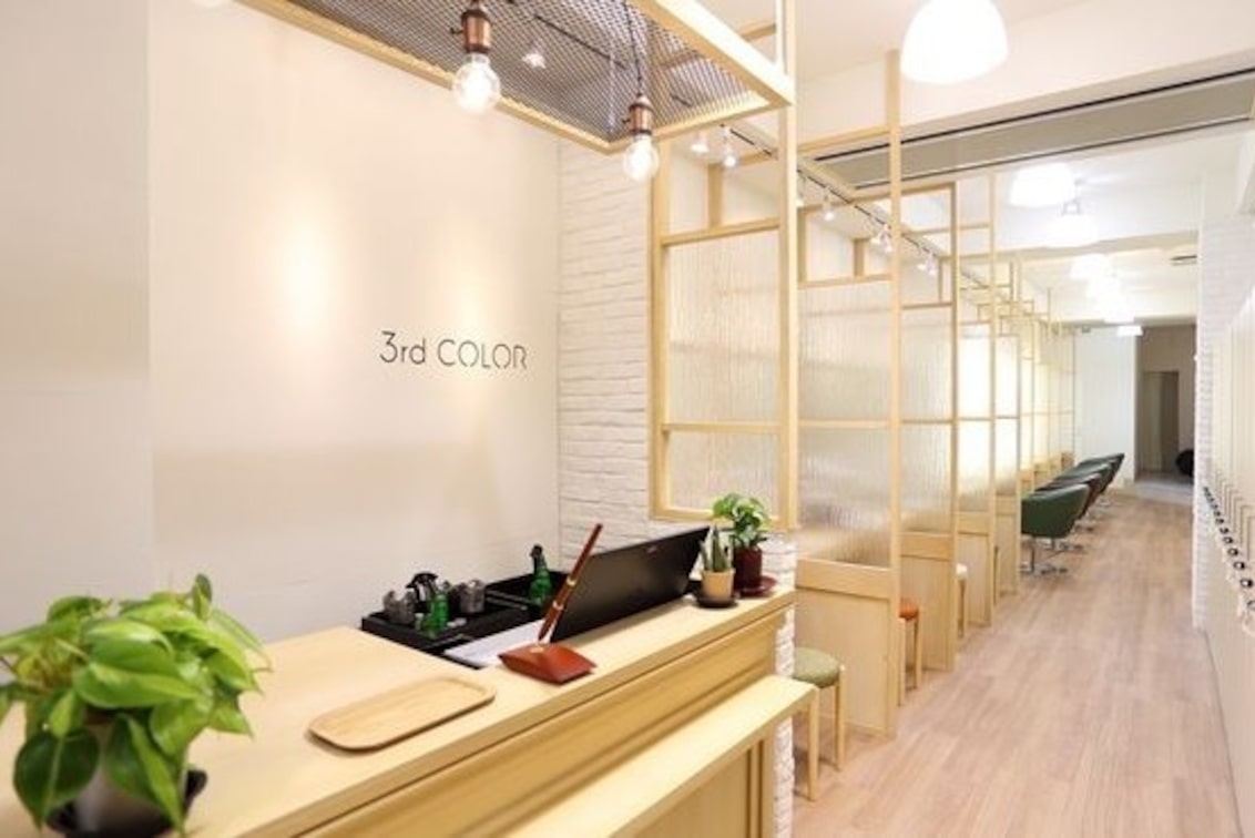 ダンスル 株式会社(3rd COLOR(サードカラー))