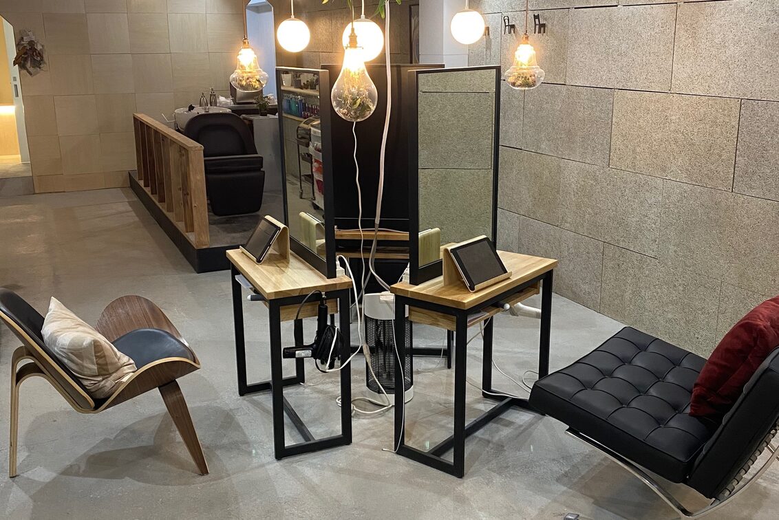 Ｓａｌｏｎ　ｄｅ　Ａ　ｌａｉｓｅ【サロンドアレイズ】