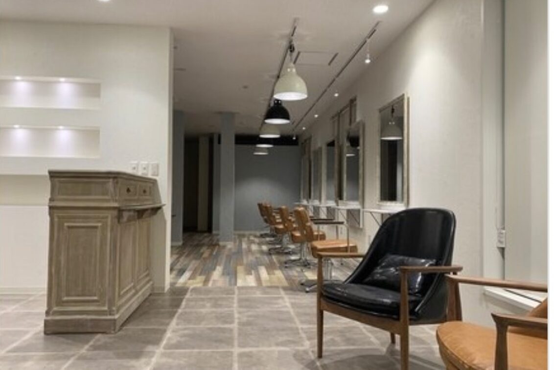 株式会社　ａｖａｎｃｅ（across hair design （アクロス　ヘアデザイン））