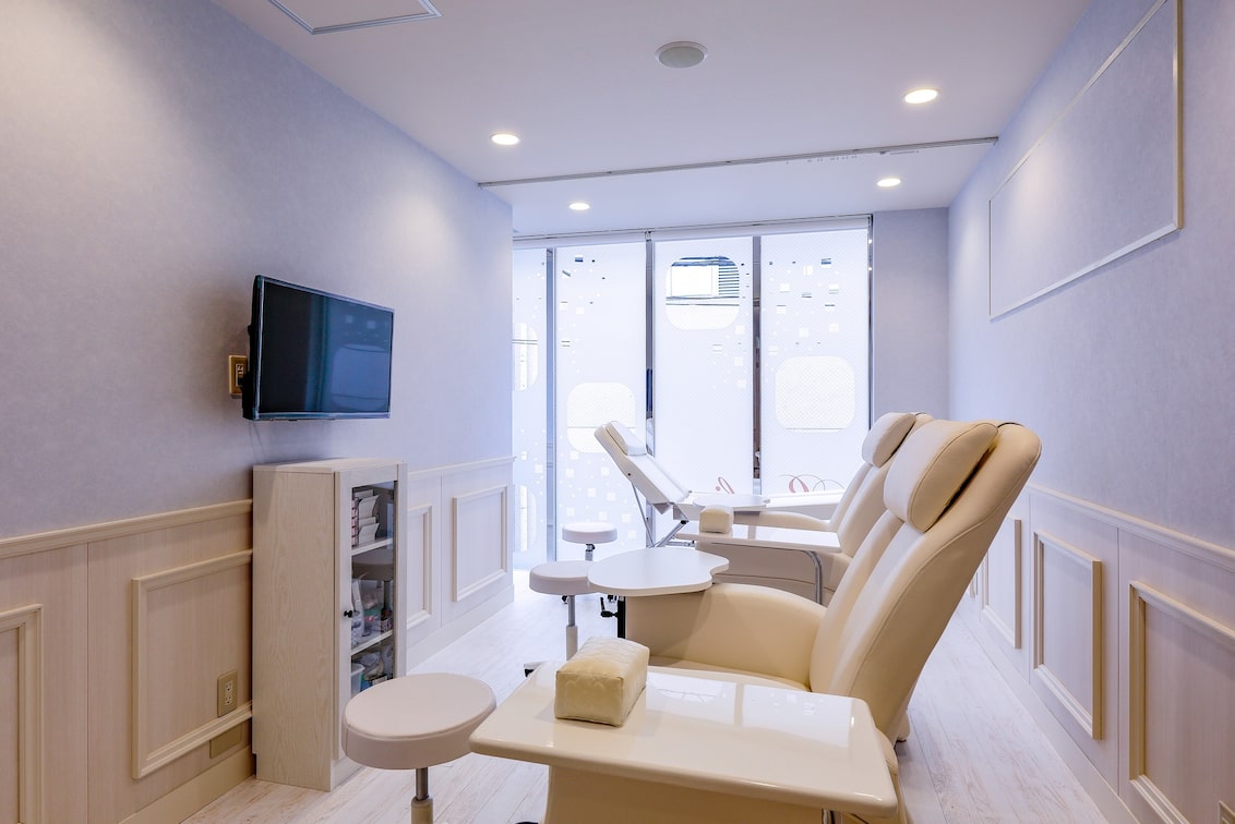 Ｒａｄｉａｎｔ　ｎａｉｌ＆ｂｅａｕｔｙ