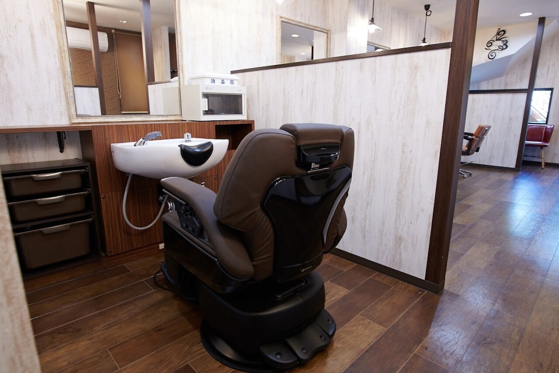 BlueHair合同会社(ヘア&お顔そりサロンBlueHair)