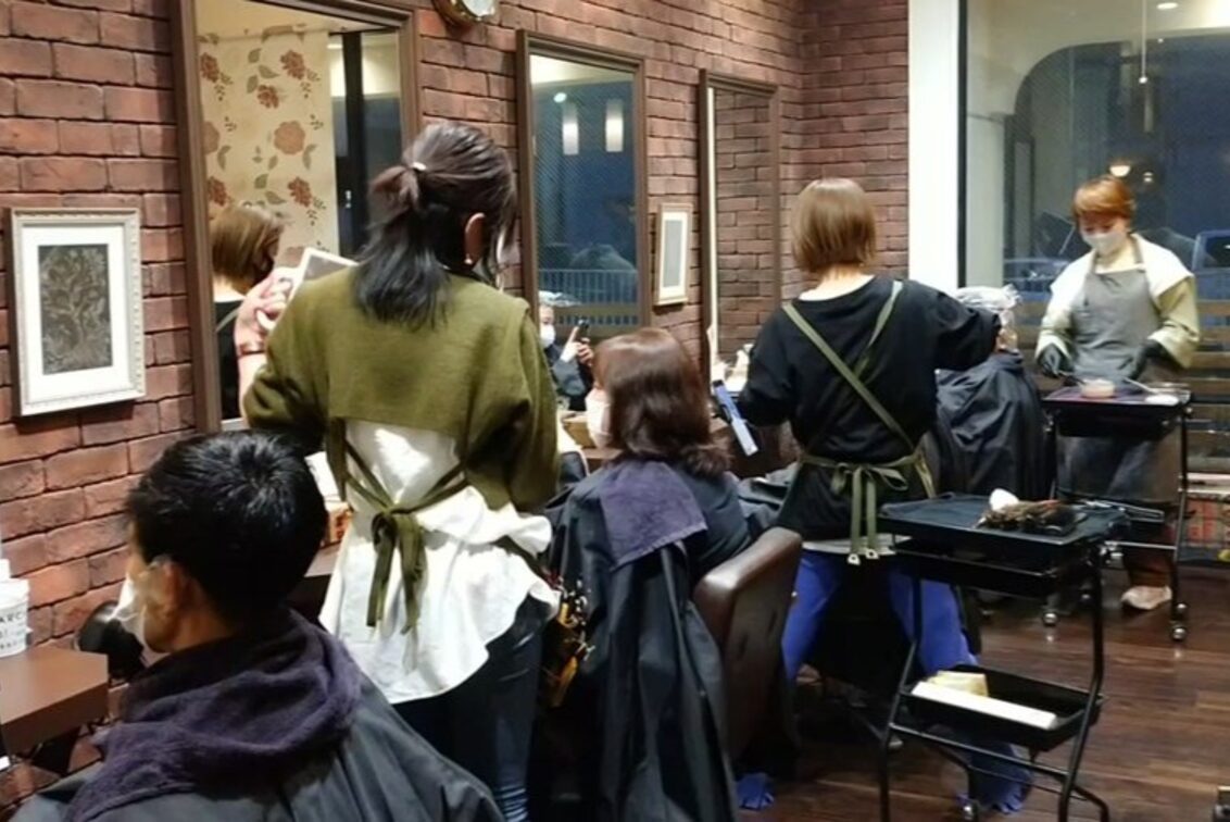 アウトオブザウッズ（Tweedia）