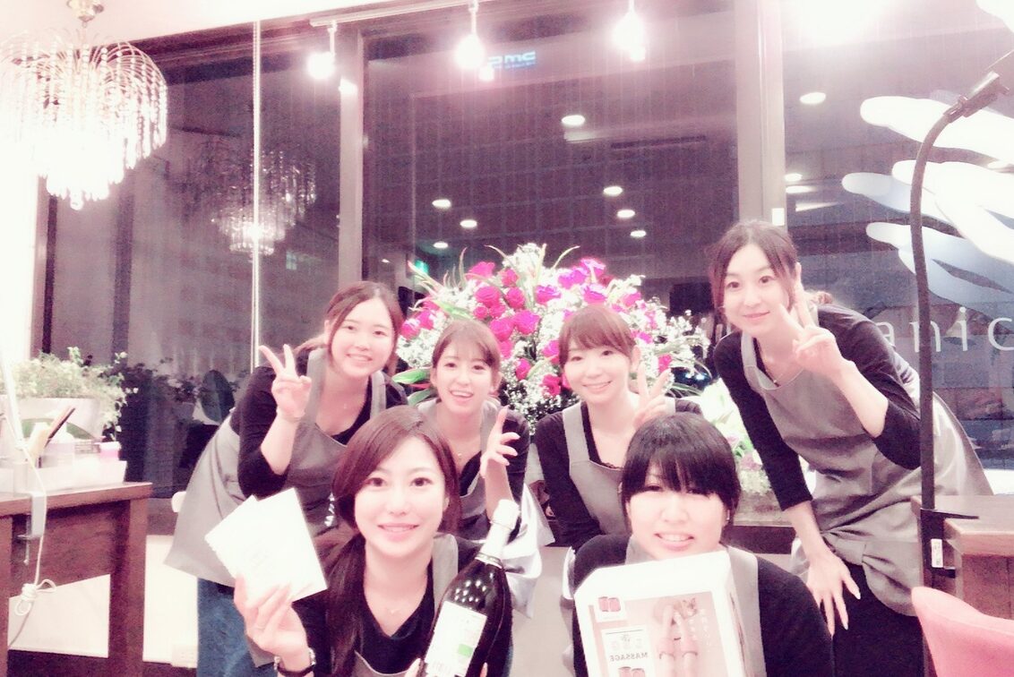 スプラウティングアース　株式会社（Nail Manicia）