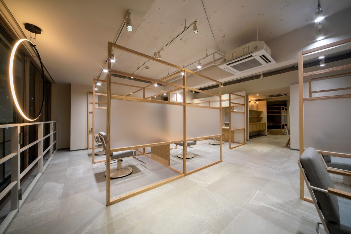 株式会社　Ｍ＆Ｋ（Spin hair亀岡店【スピンヘアー】）