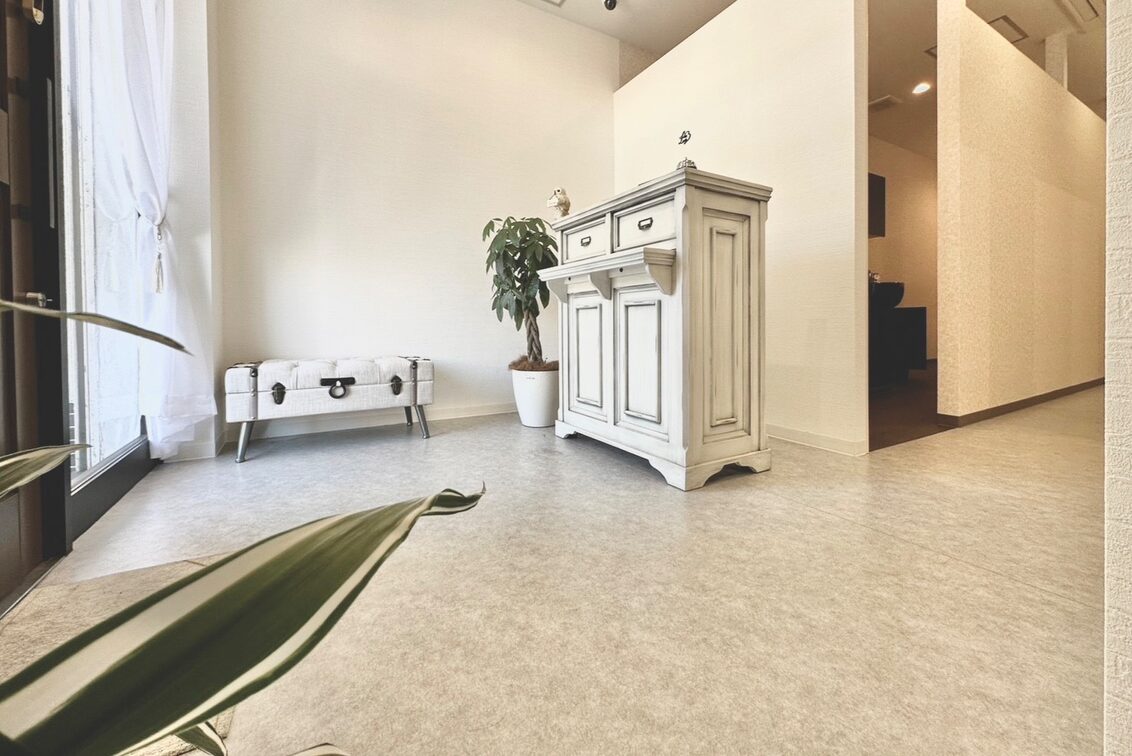 Ｔｈｅ　Ｌａｄｙ～女性による女性専用美容室～