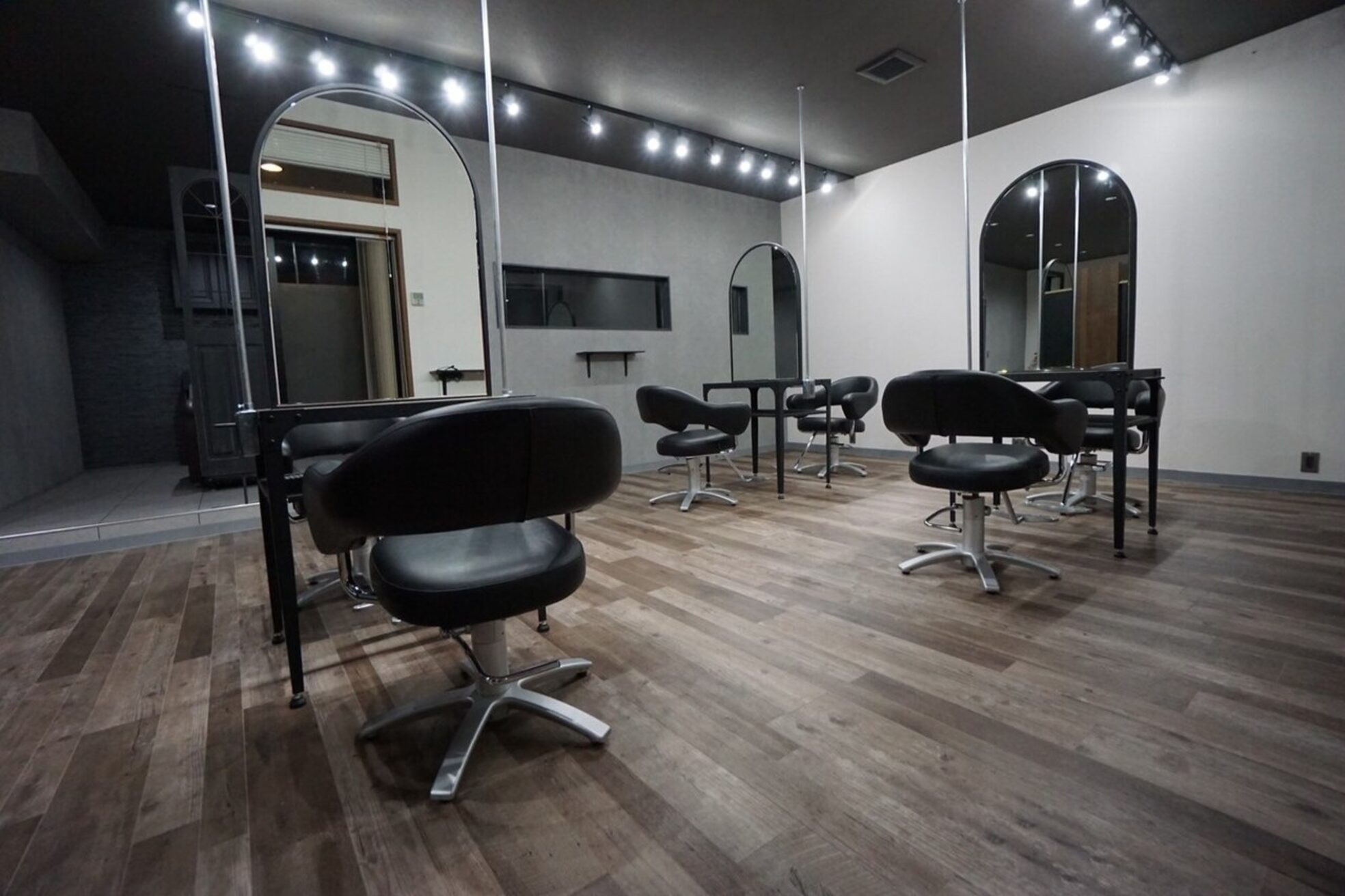 ルレーヴ 磐田豊田店(Le reve)1