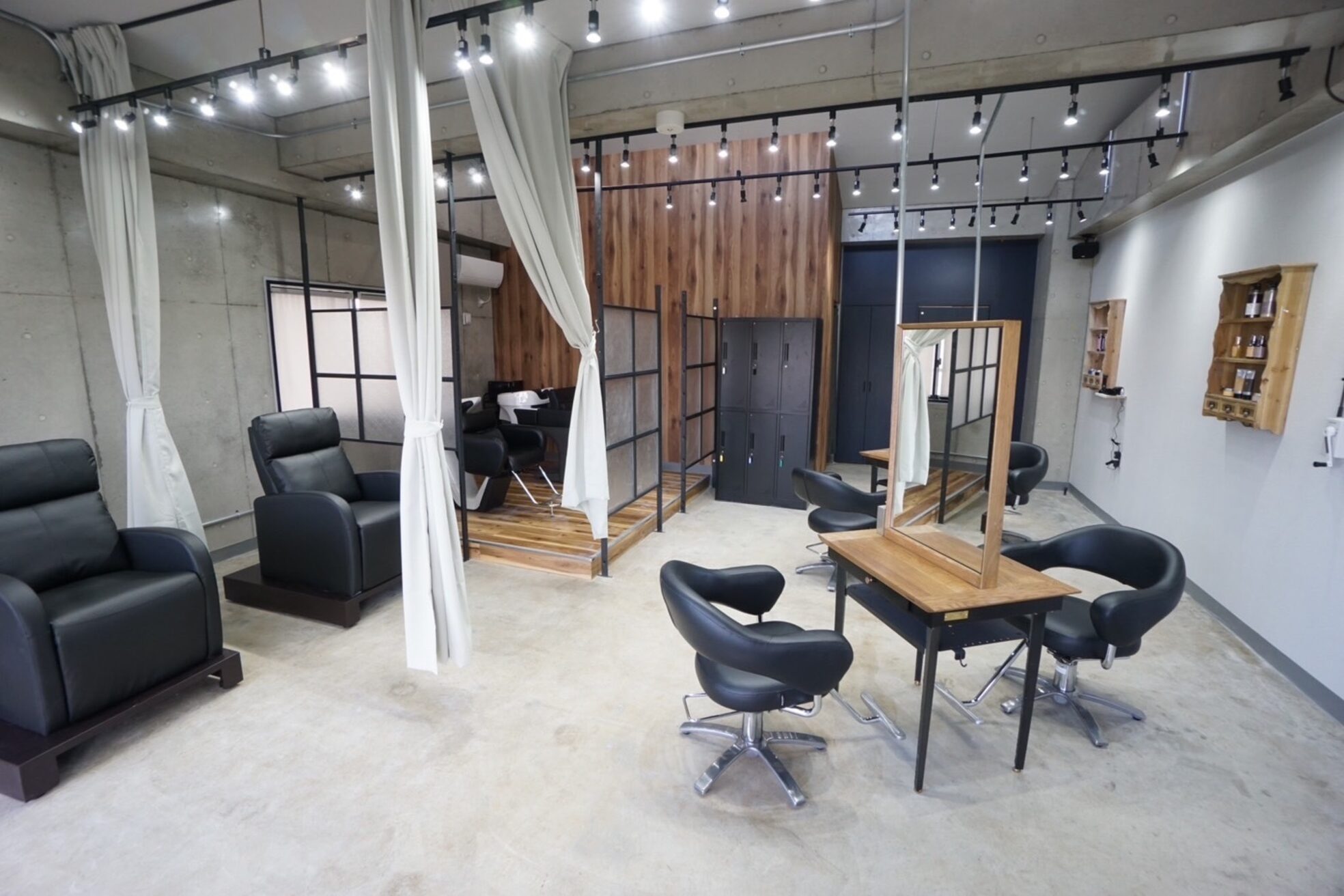 ルレーヴ 沖縄八重瀬町店(Le reve)1