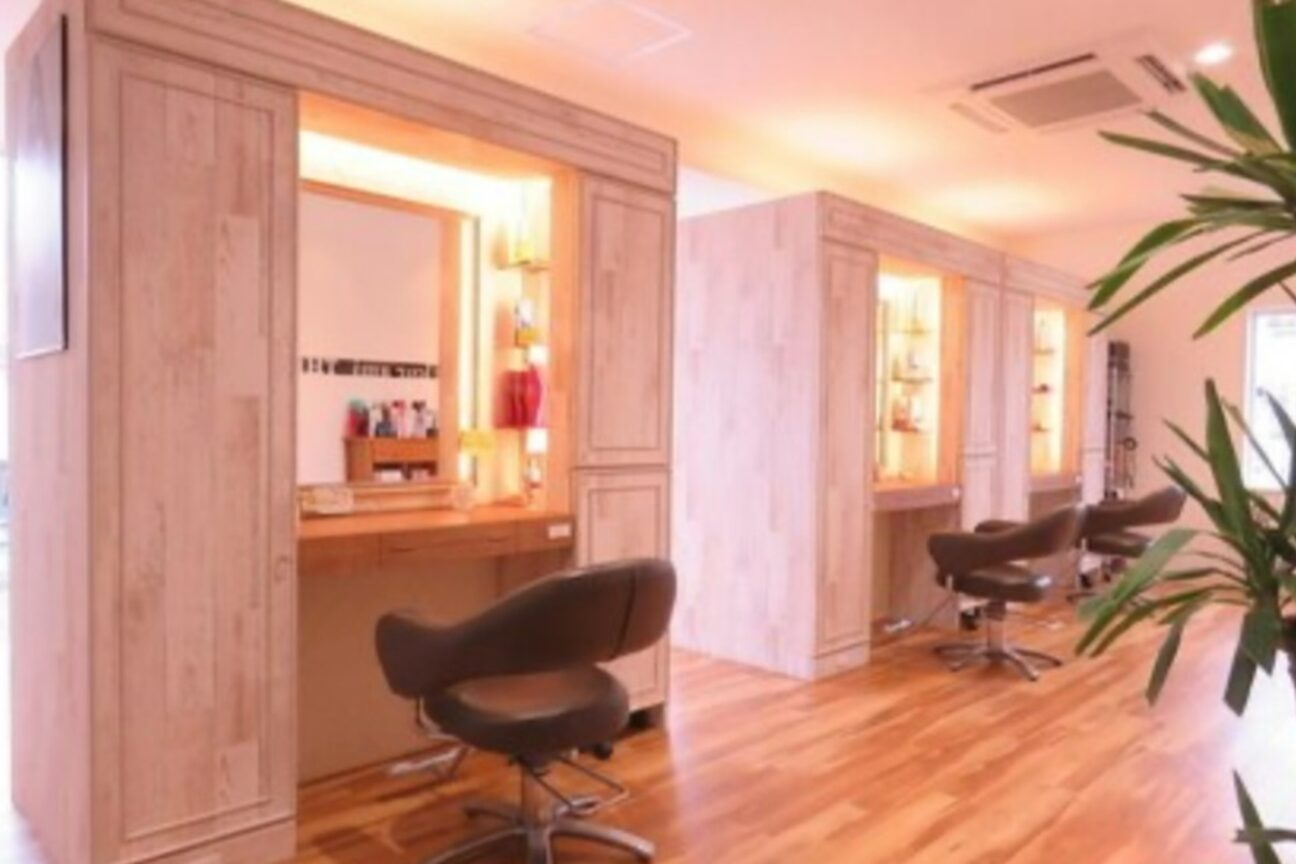 Riv. by fleurami【リヴ バイ フルールアミー】（株式会社　フルール・アミー）画像1